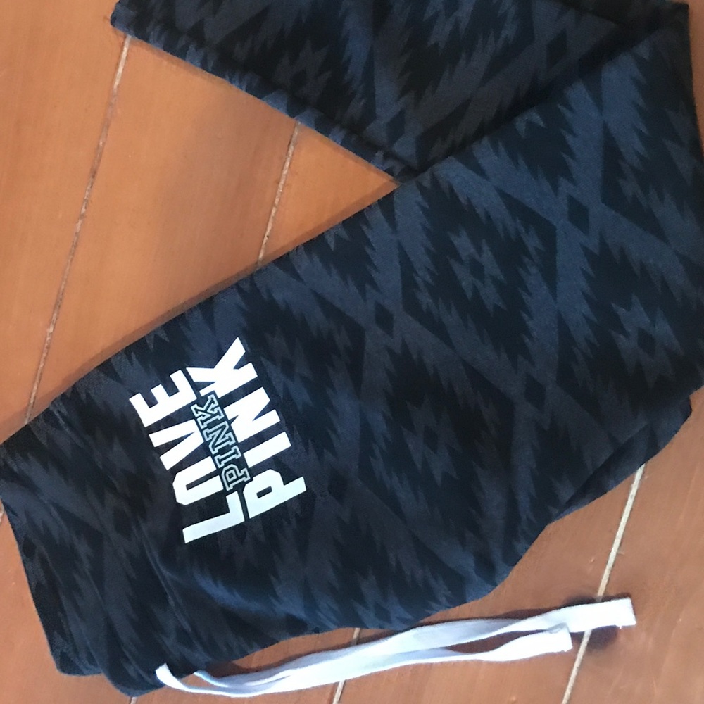 VS Pink Aztec Leggings